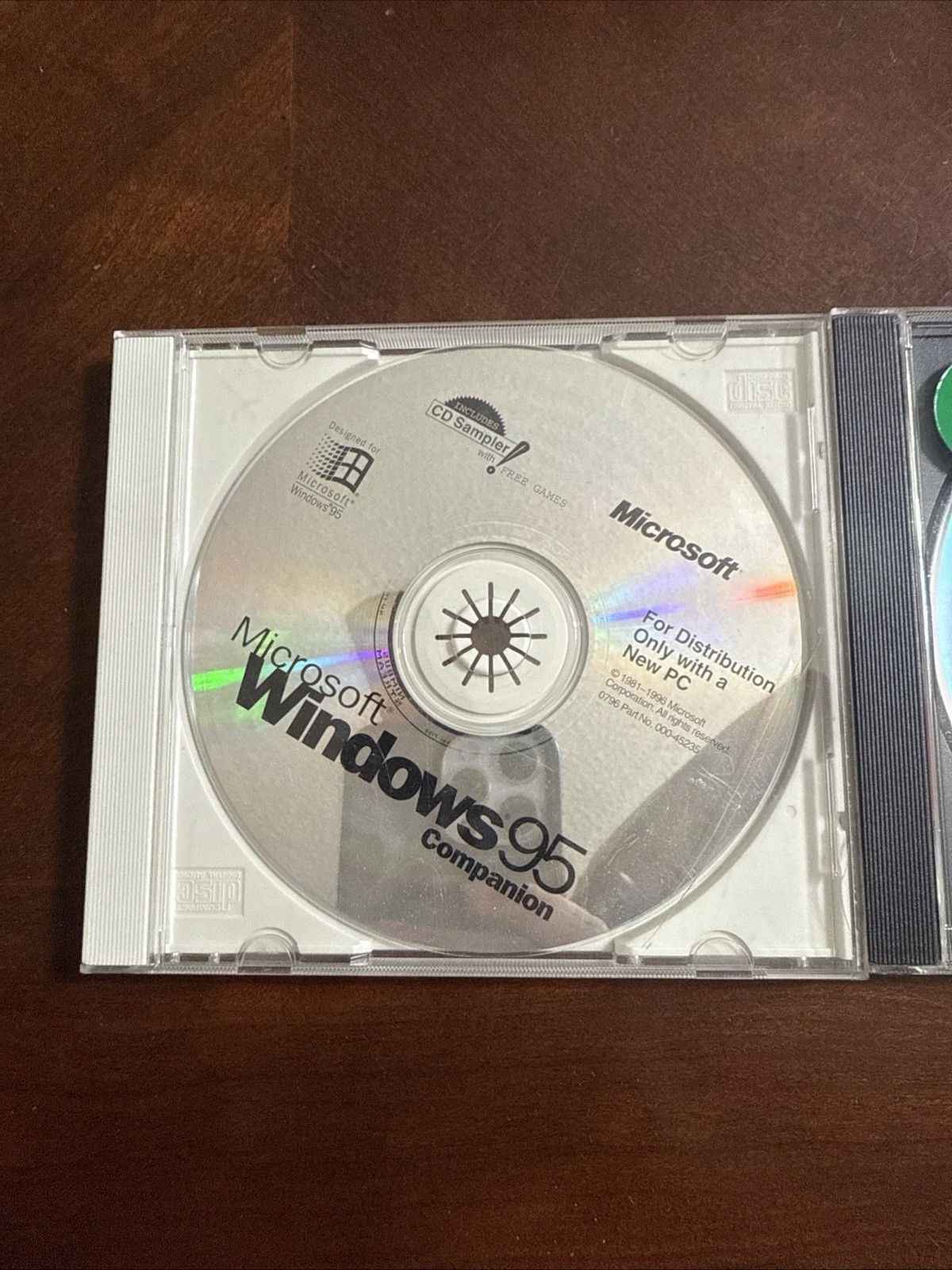 Vintage Microsoft Windows 95 Companion & Windows NT SP4 CD Lot 1990s OEM