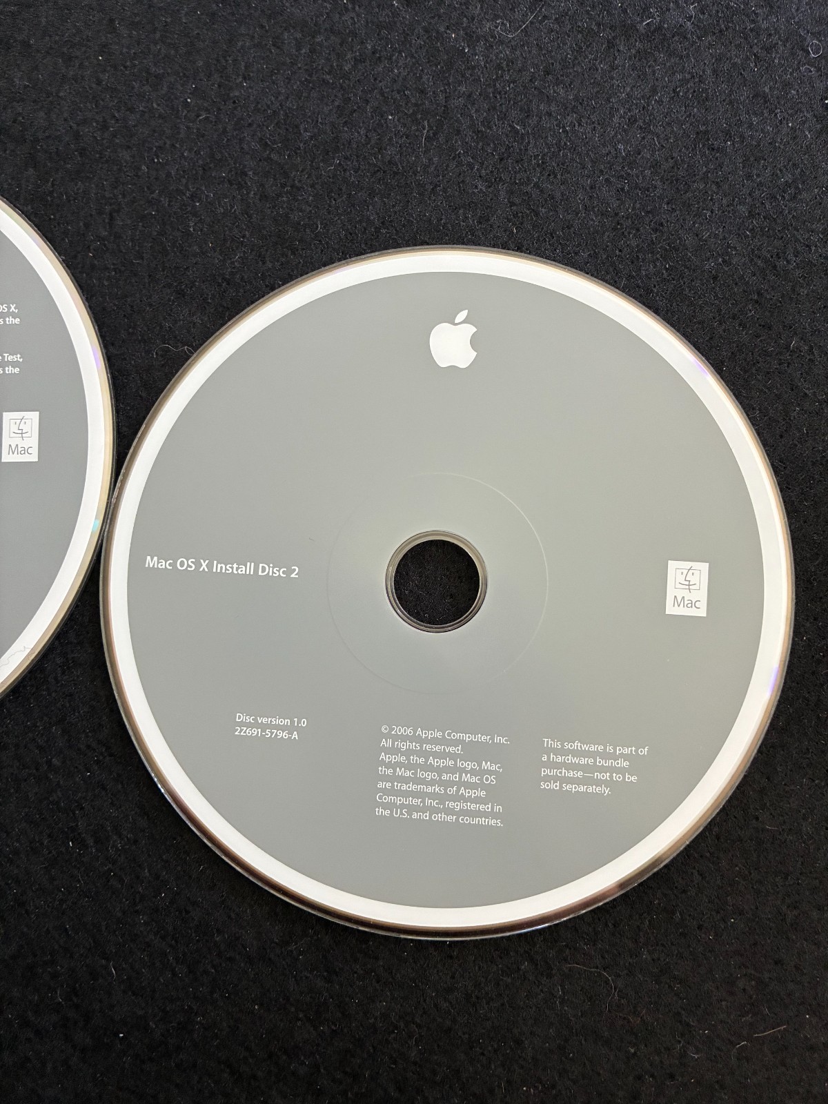 MacBook Pro OS X Install Disc 1 & 2