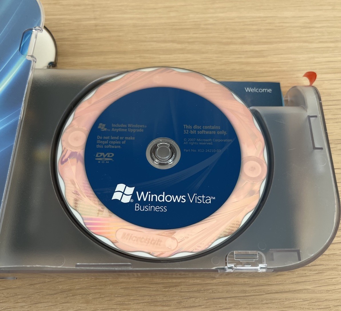 Microsoft Windows Vista Business 32-Bit Retail Version