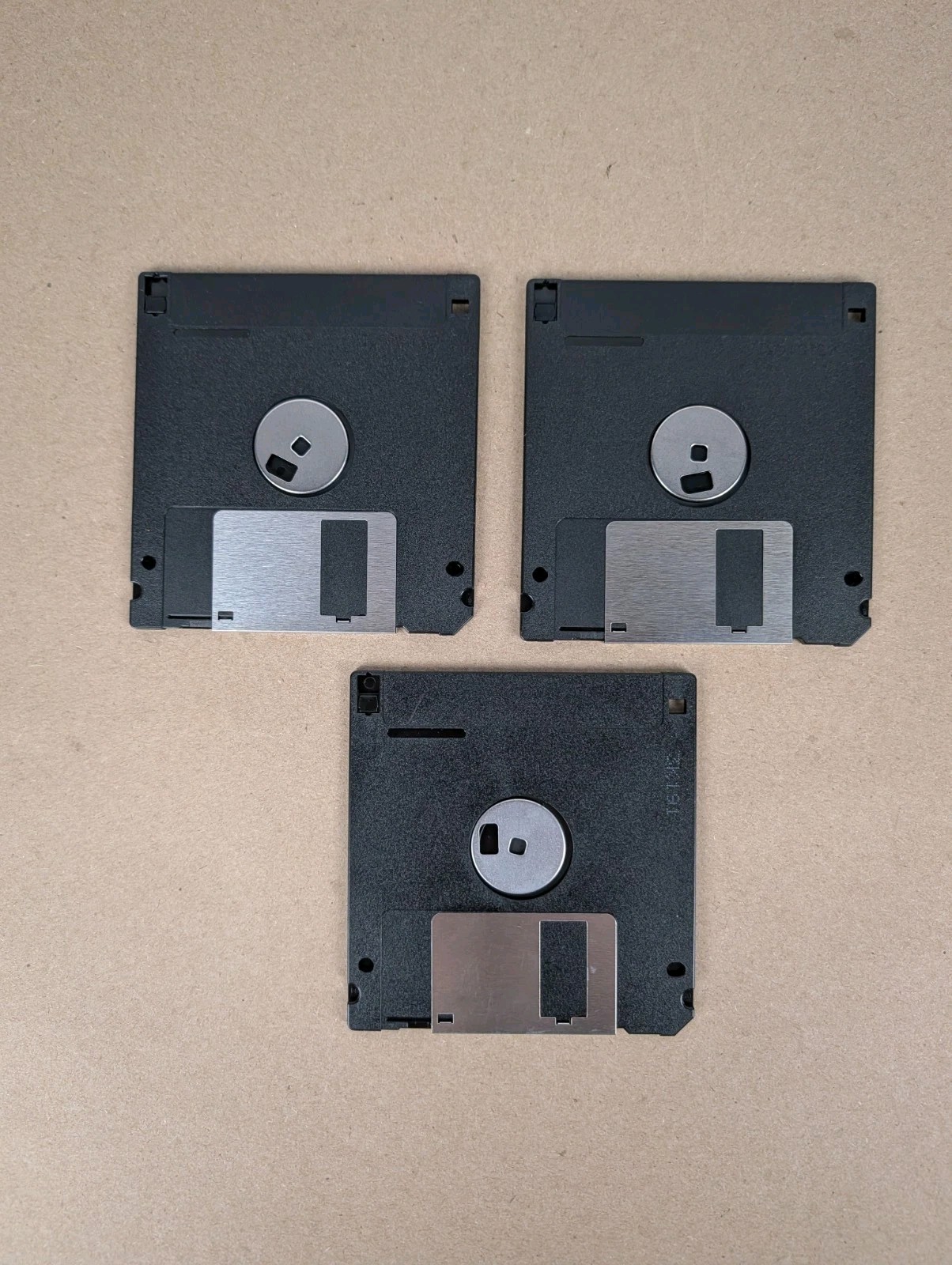 Vintage Gateway 2000 Utilities 3.5″ Floppy Disk Set WinCim CompuServe CoSession