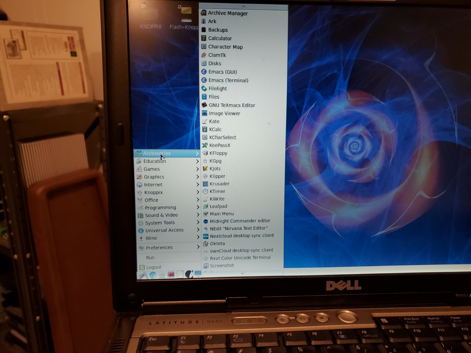 Knoppix Linux Bootable OS v8.6 „Original Live Operating System” 32G USB Stick