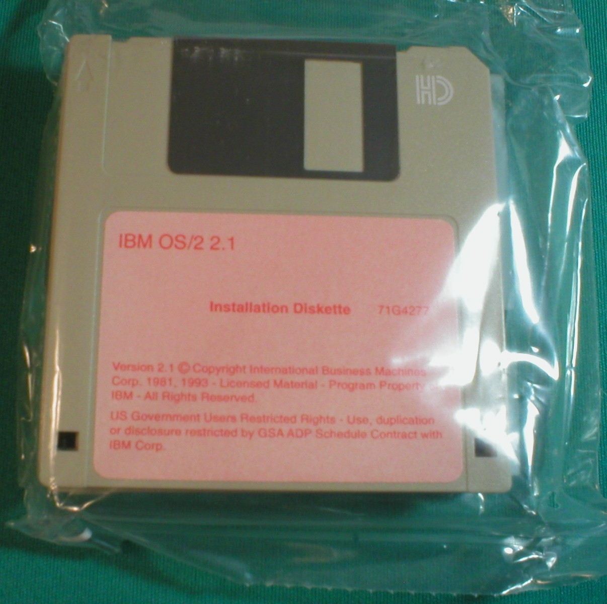 IBM OS/2 Version 2.1 –3.5” Floppy Disks–Open Box–Disks Still Sealed +2 OS/2 Mags