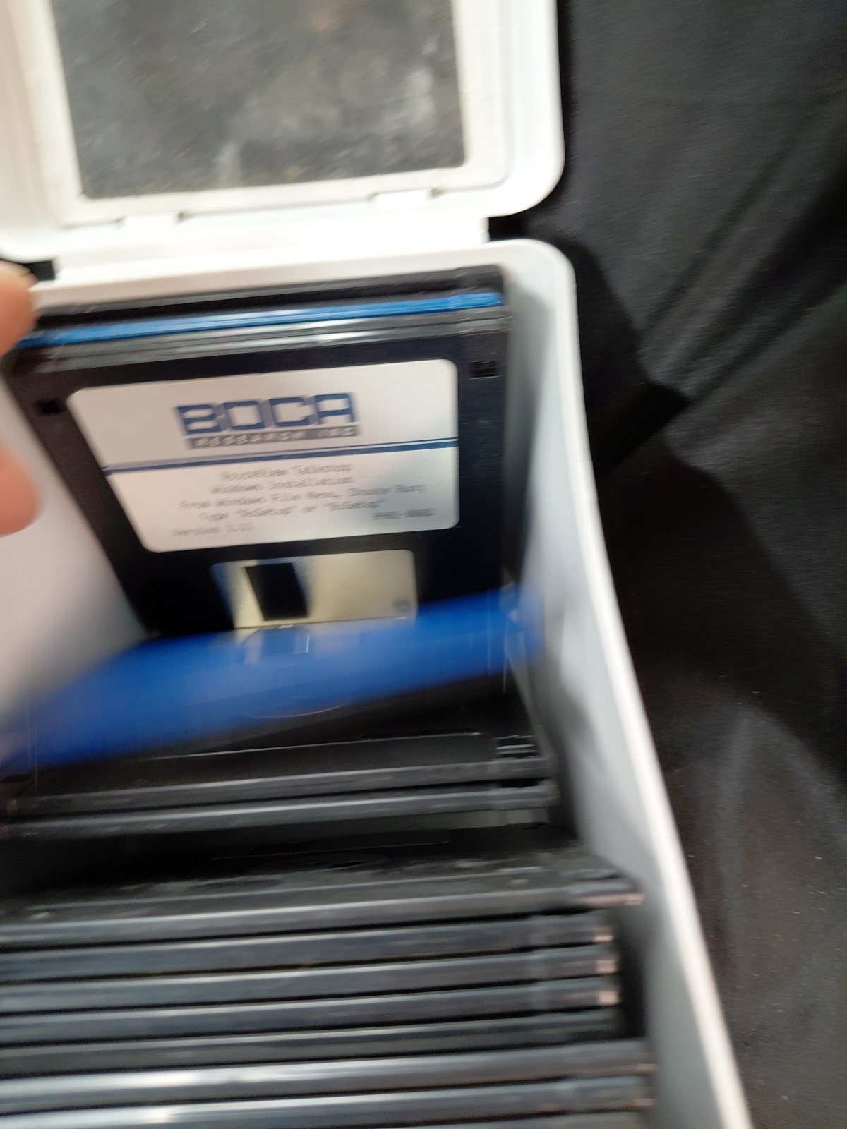 Lot Of 88 – 3.5” Floppy Disc’s. Excel ,Access ,powerpoint,……. Games And Misc