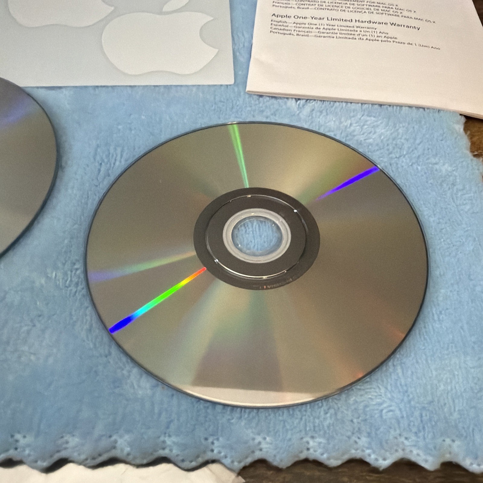 Apple 13-inch MacBook Pro Mac OS X 10.5.7 Install & Applications OEM DVD