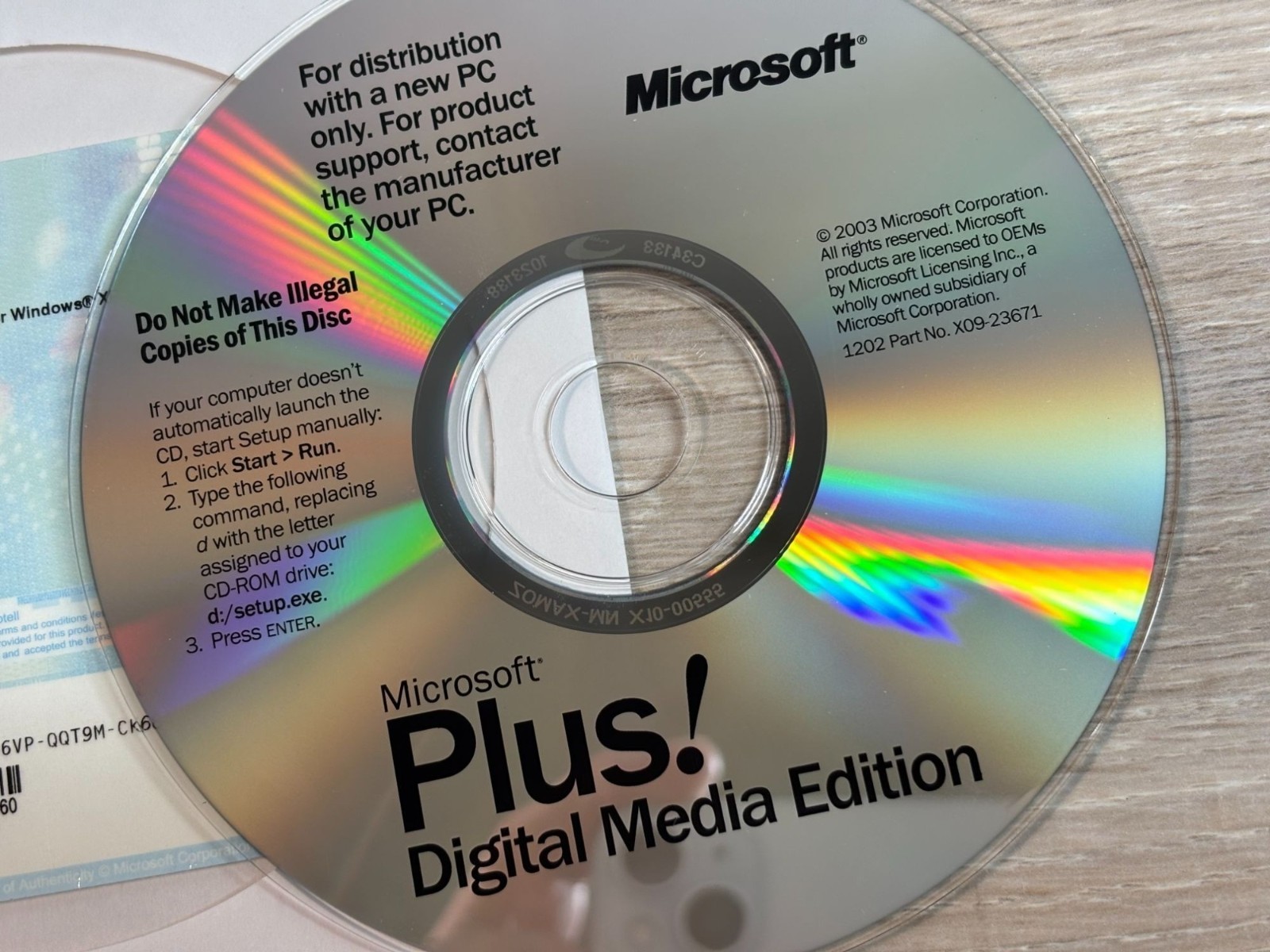 Microsoft Plus! Digital Media Edition CD For Windows XP W/ Product Key