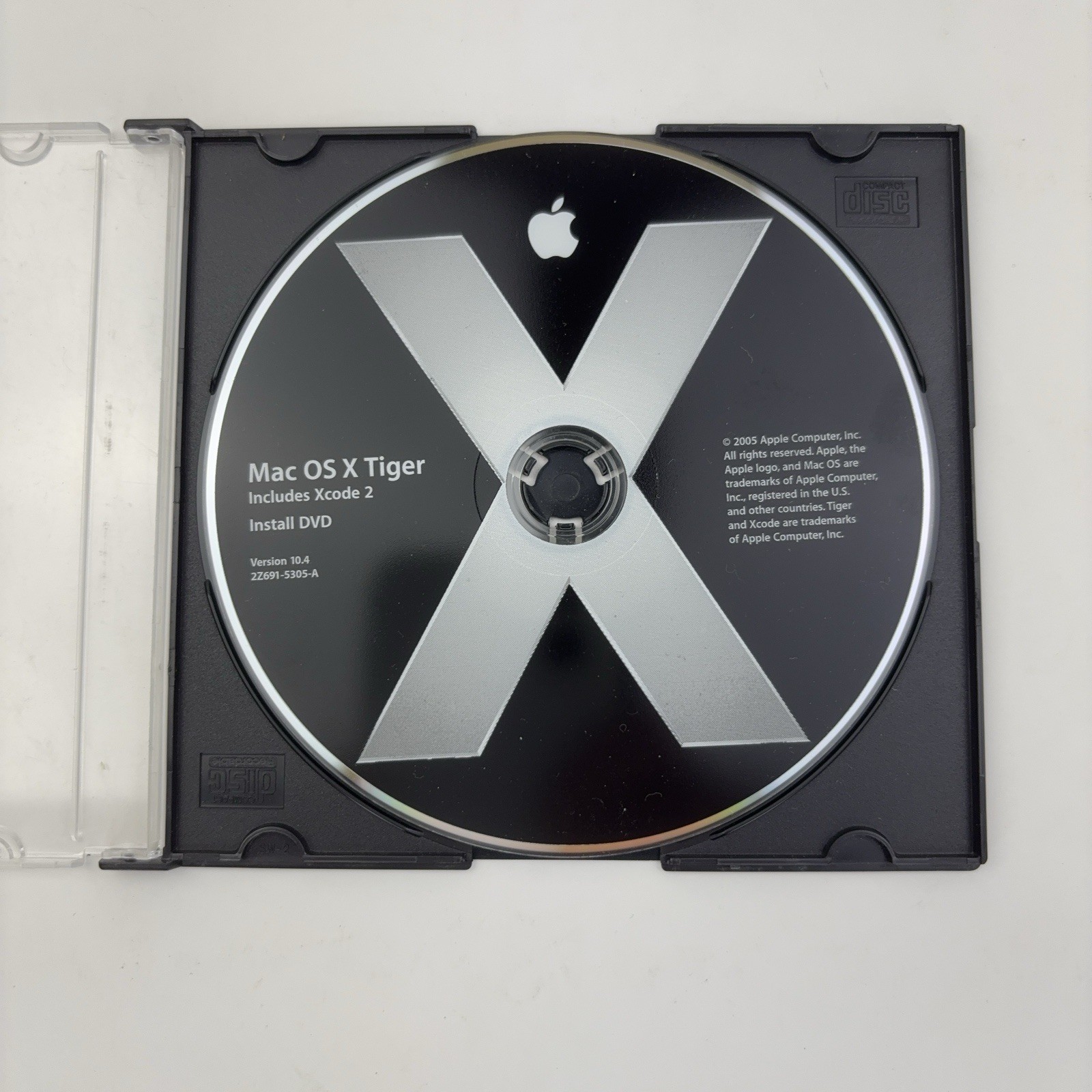 Apple Mac OS X Tiger 10.4 Includes Xcode 2 – Install DVD 2Z691-5305-A Disc Only