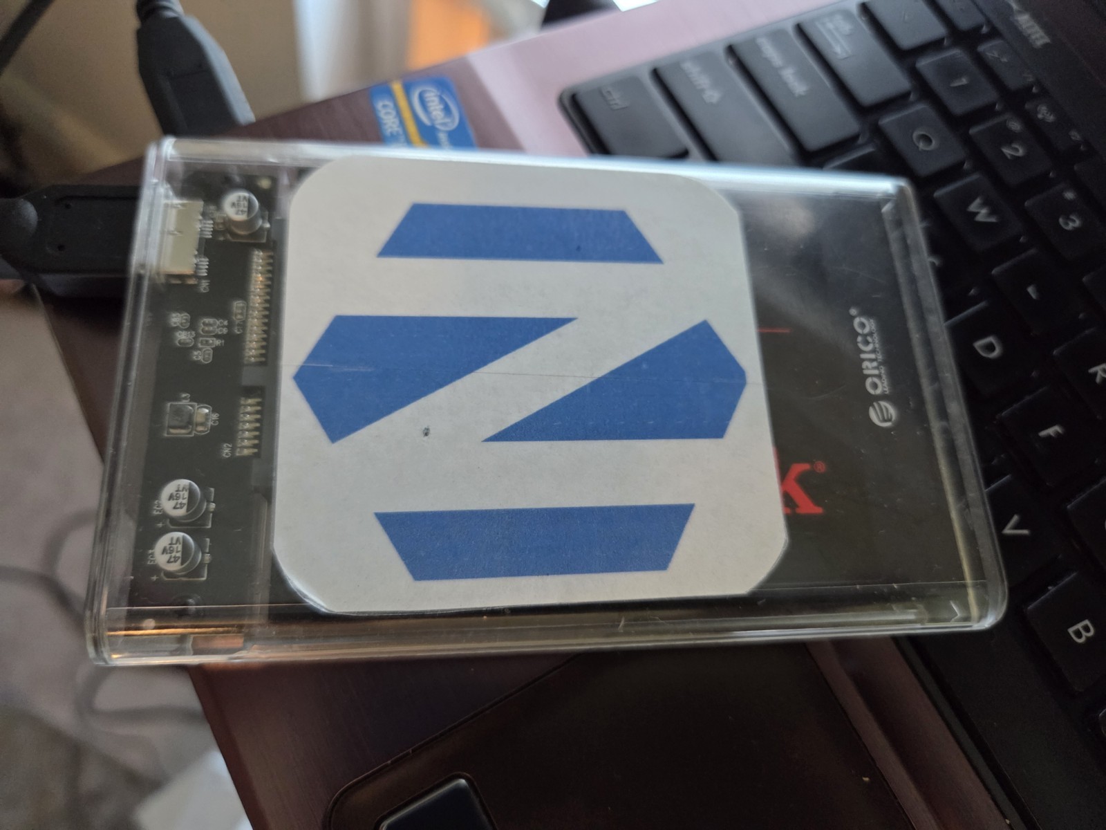 Linux Zorin OS 18.1 Education, 64-bit, Bootable USB SSD 120GB w Persistence