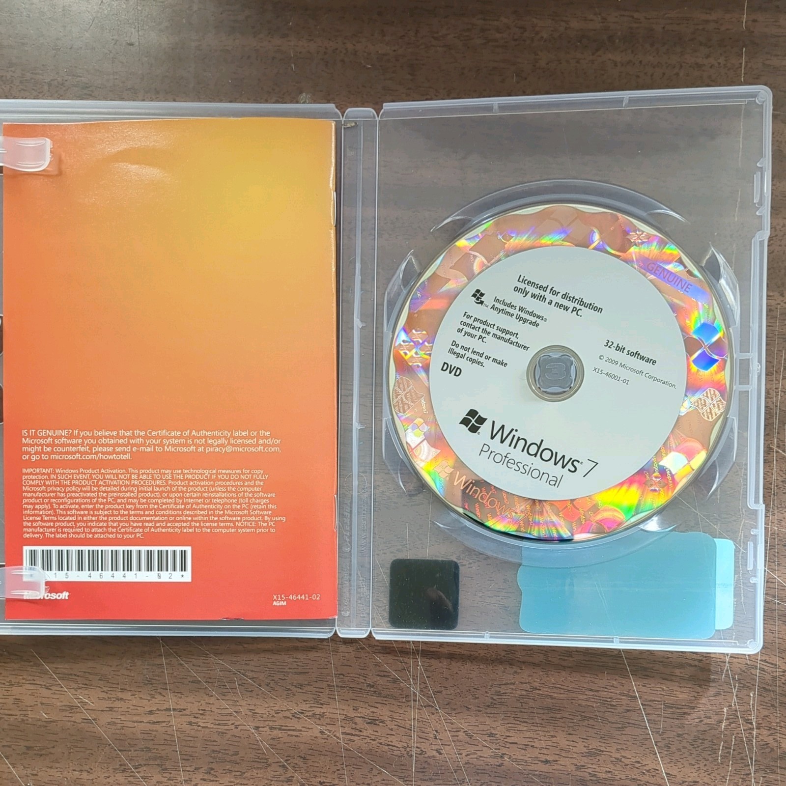Microsoft Windows 7 Professional SP1 X32 OEM System Builder Pack DVD NO KEY