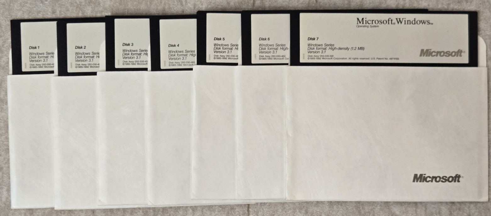 Microsoft Windows Version 3.1 Operating Software 5.25″ Floppy Disks 7 OEM Disks