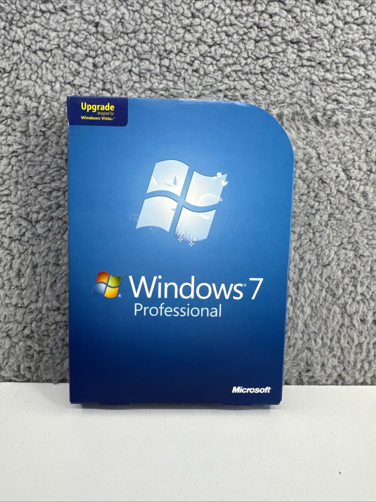 Microsoft Windows 7 Professional Upgrade 32 Bit and 64 Bit DVD MS WIN PRO=RETAIL