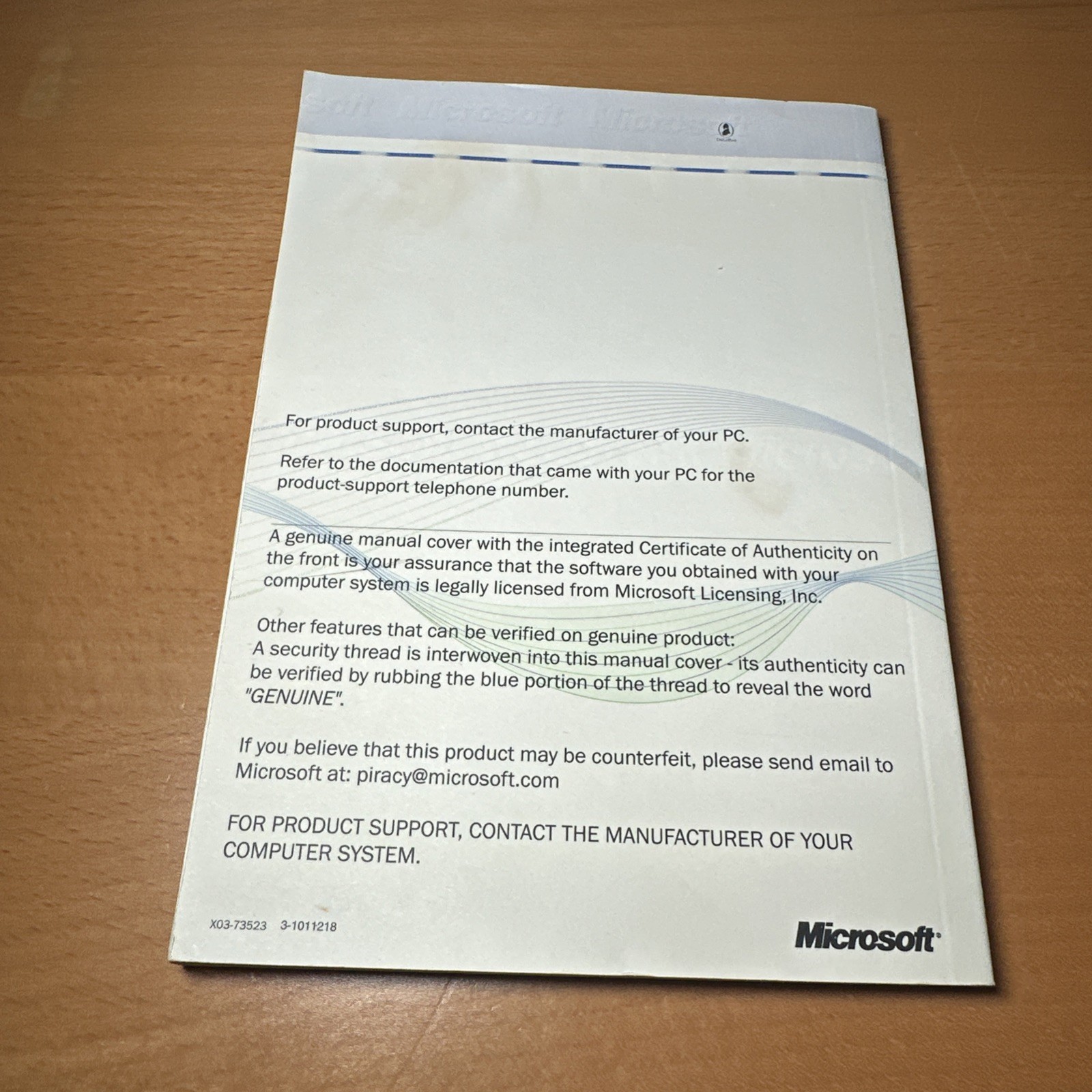 Vintage Microsoft Windows 98 getting started book With Product Key, NO CD