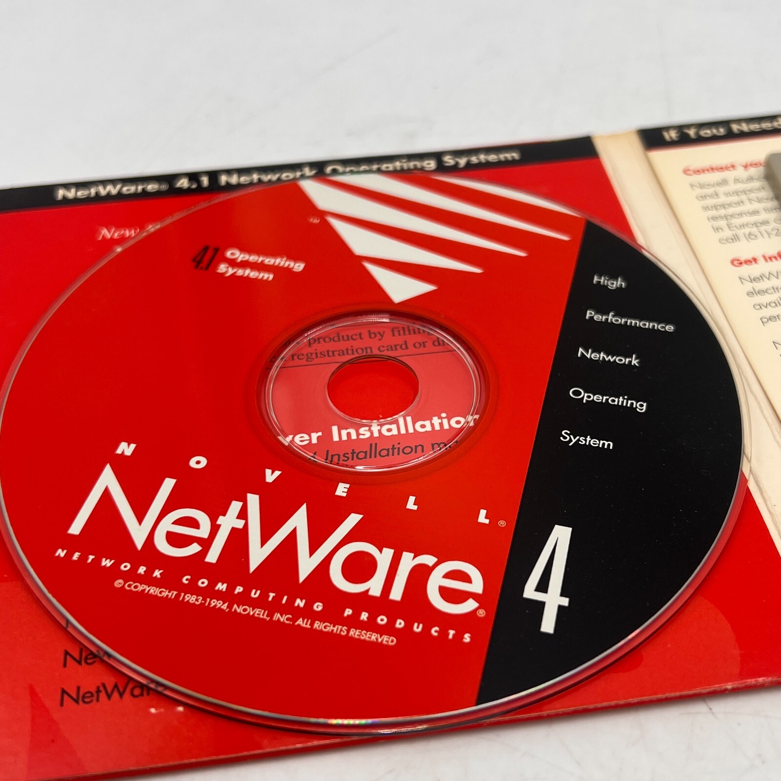 * CASE SMOKE DAMAGE * PHOTOS NOVELL NETWARE 4.1 WITH CDS AND DISK FLOPPY