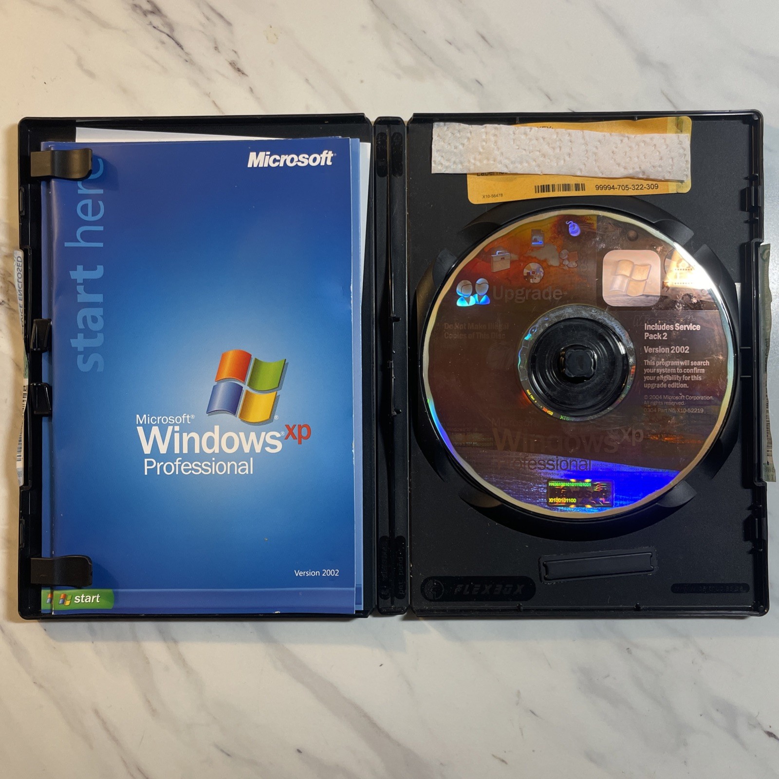 Microsoft Windows XP Professional Upgrade Services Kit CD w/Key – Vintage 2000s