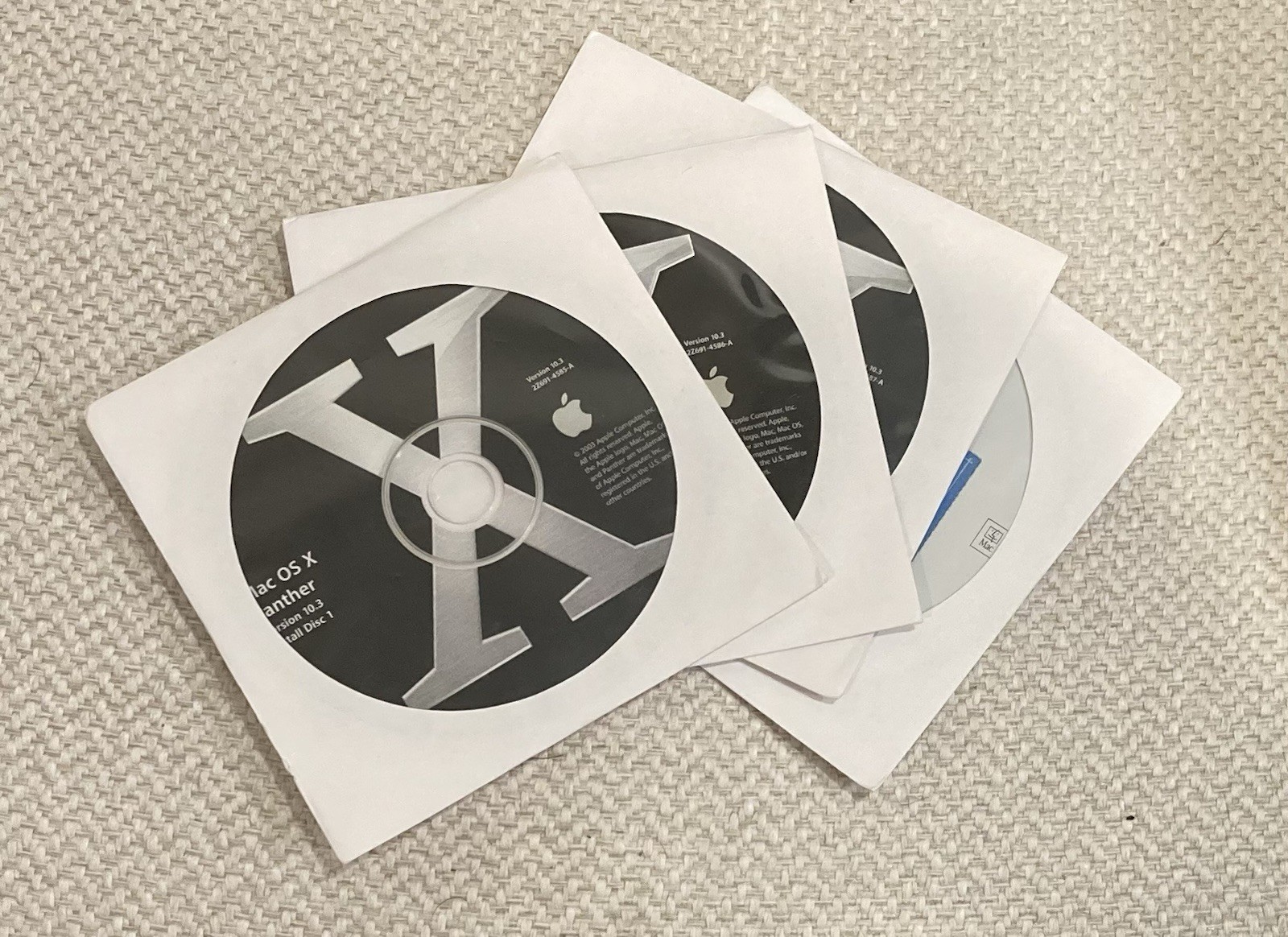 Apple Mac OS X 10.3 Panther Retail Package M9227LL/A Tools OEM