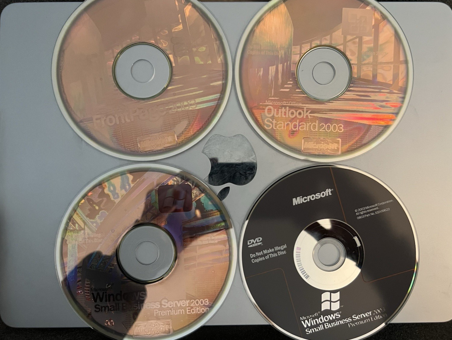 Microsoft Windows Small Business Server 2003 Premium Edition w/Keys Promo