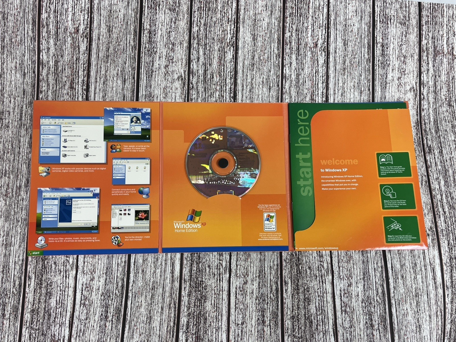 Windows XP Home Edition Upgrade w/ SP2, Complete w/o Box Microsoft 2002