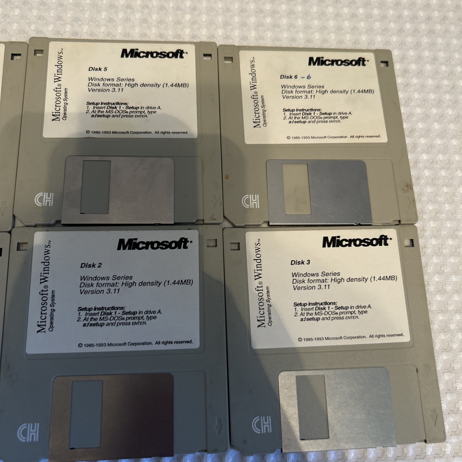 Microsoft Windows Operating System 1-6 Floppy Disks 1993 Version 3.11 (1.44MB)