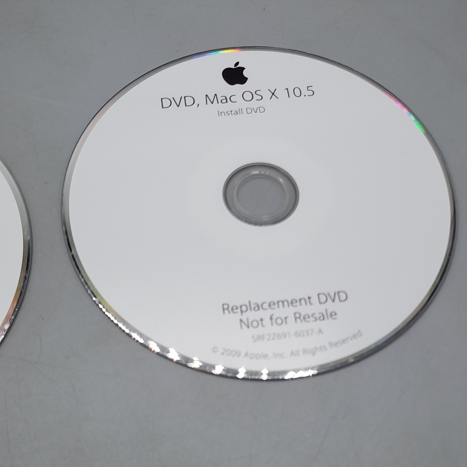 Mac OS X Snow Leopard Install DVD Replacement MacBook 2009 + Bonus 10.5 Disc