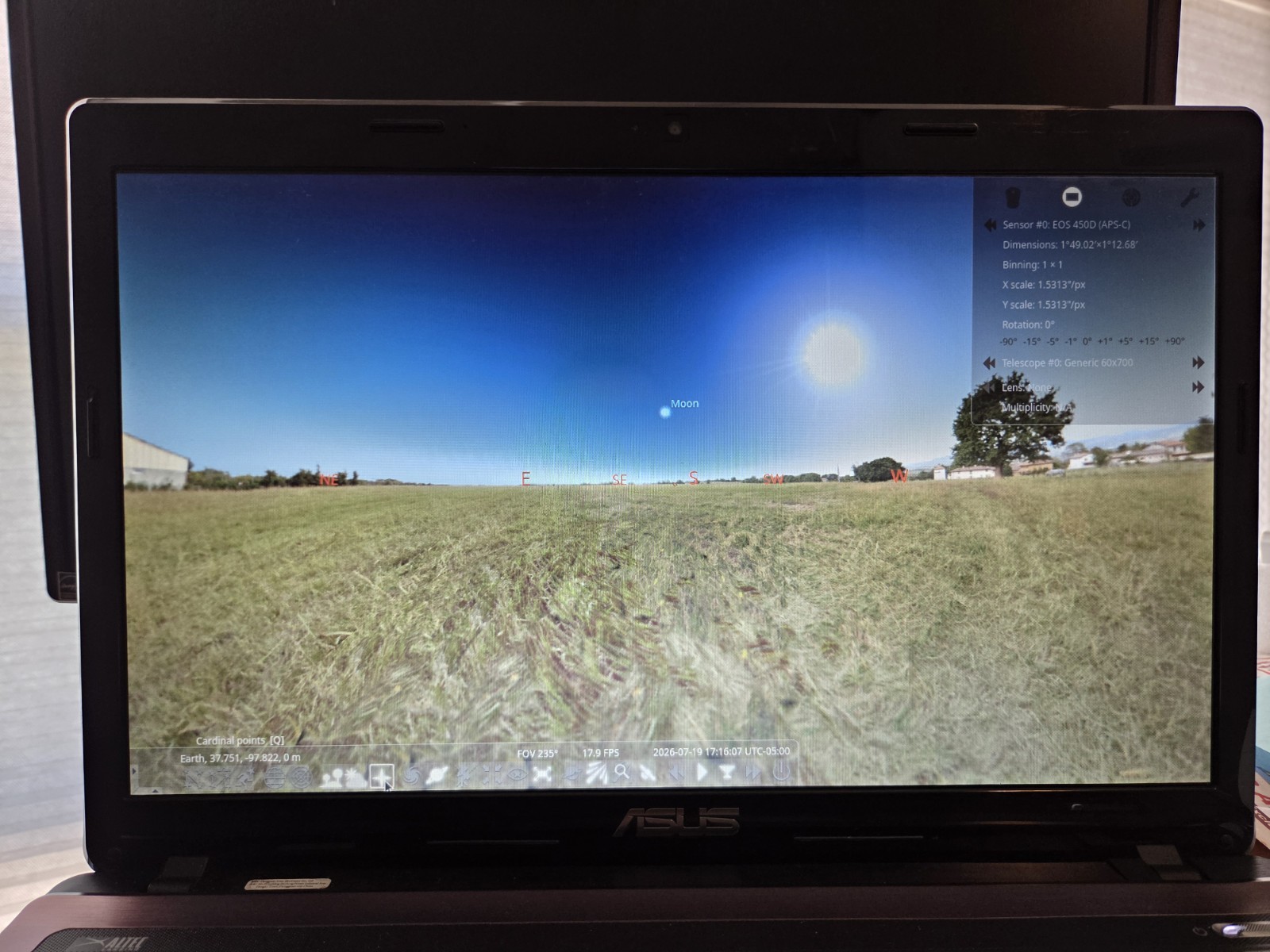 Linux Zorin OS 18.1 Education, 64-bit, Bootable USB SSD 120GB w Persistence