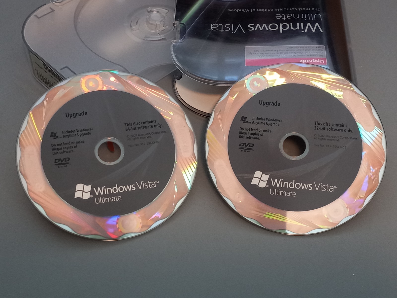 MS Windows Vista Ultimate Upgrade 32 & 64 Bit Genuine 2-Discs with Key