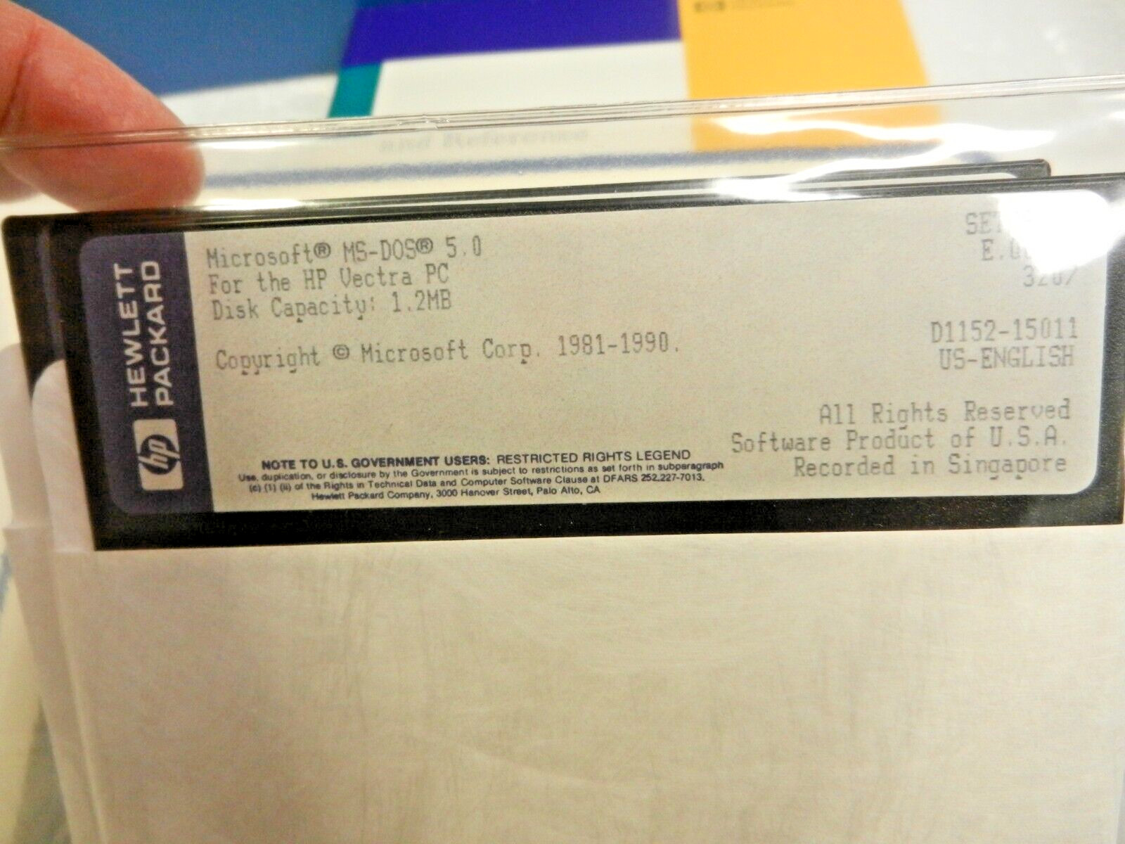 Microsoft DOS 5.0 VINTAGE Hewlett Packard HP BINDER 3.5″ & 5.25″ Floppy Disks