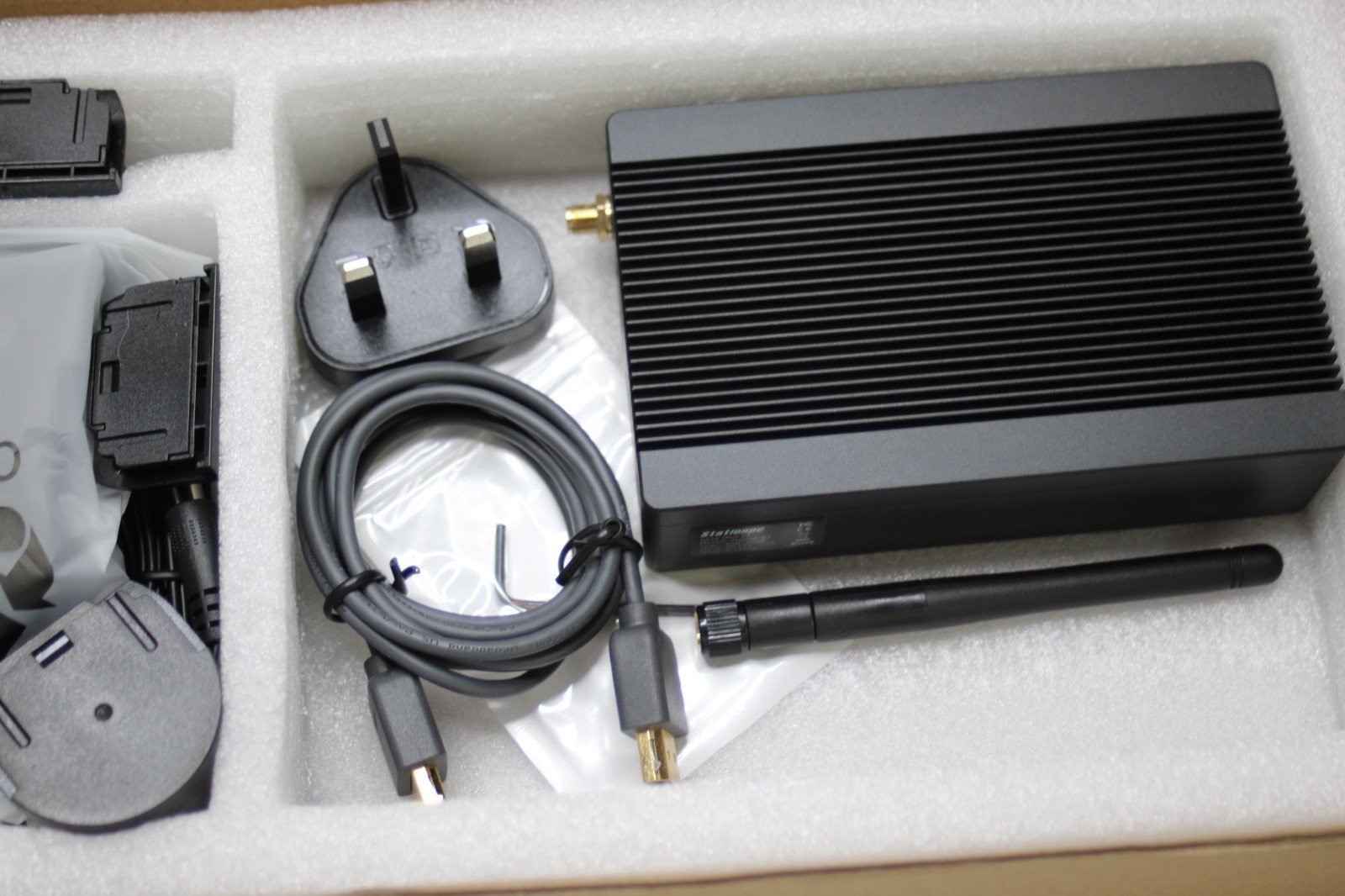 Brand New Geek StationPC P1 Mini PC 4GB RAM 32GB eMMC | ScreenCloud OS