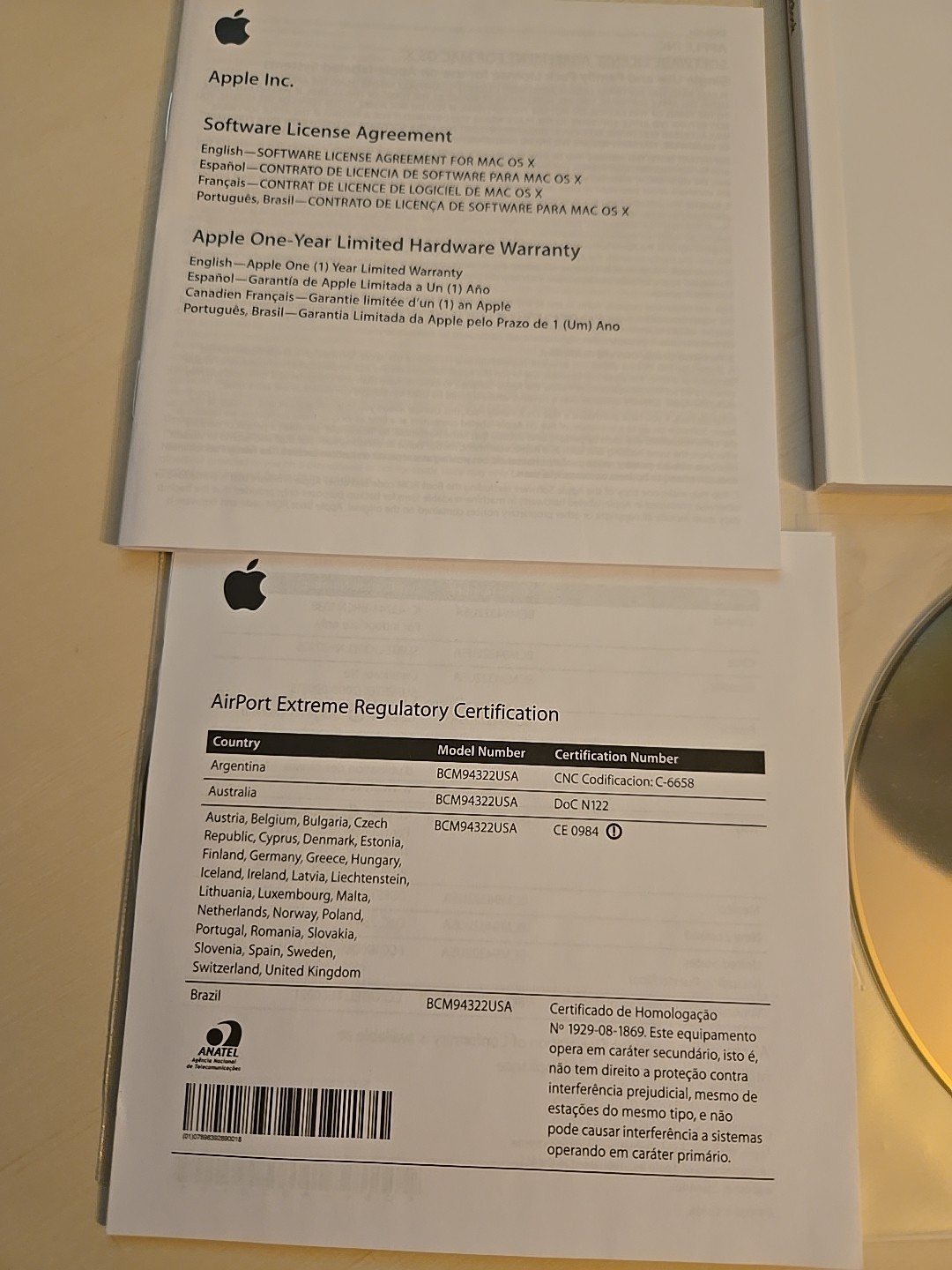 MacBook Mac OS x Install Disc 10.5.6 & Applications Install Disc 3A164