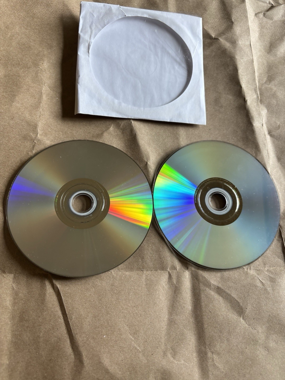 MACBOOK PRO OS X INSTALL DISC 1 & 2 VERSION 10.4.6 2006