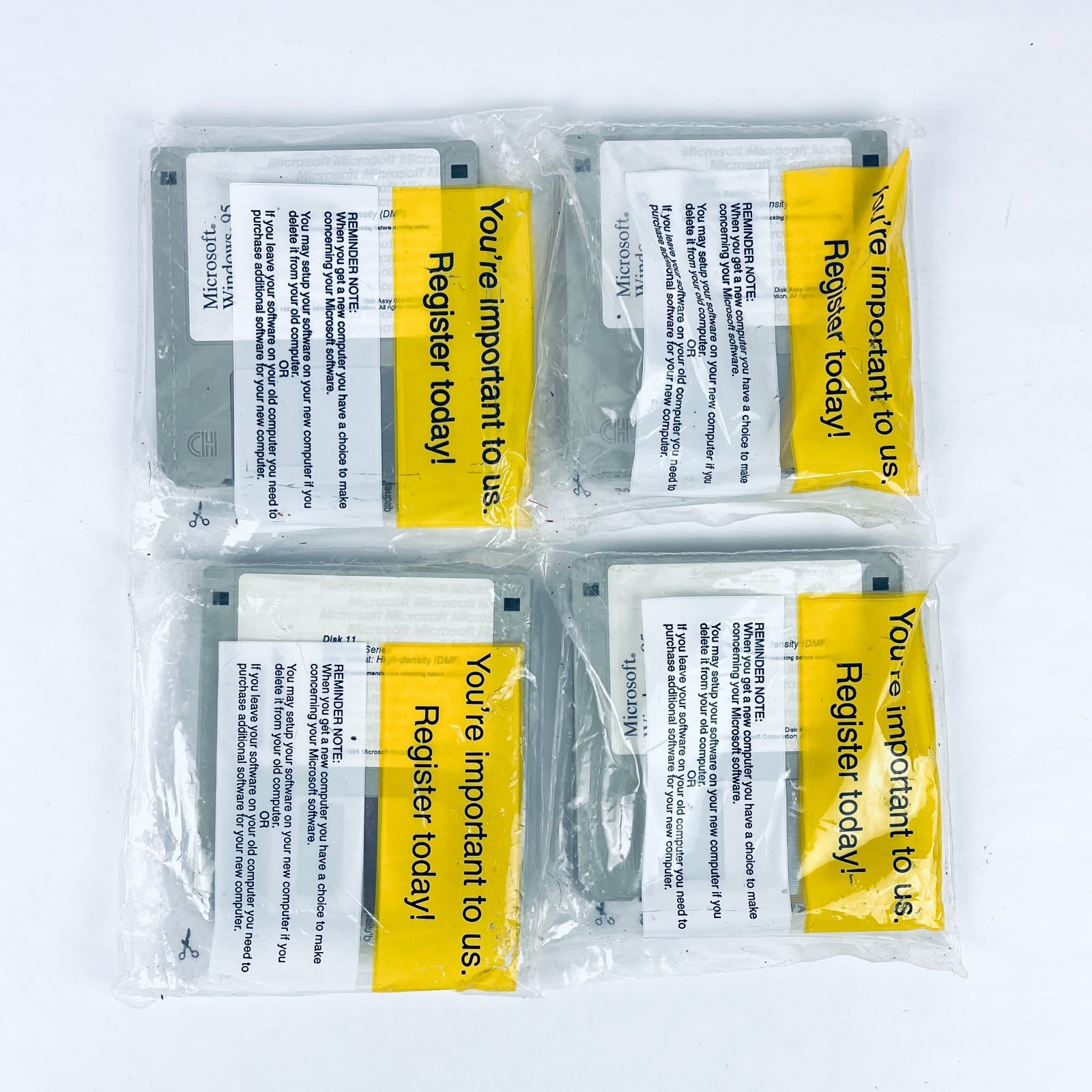 Lot of 77 Microsoft Windows 95, IE & Upgrade 3.5″ Floppy Disks Install Setup NEW