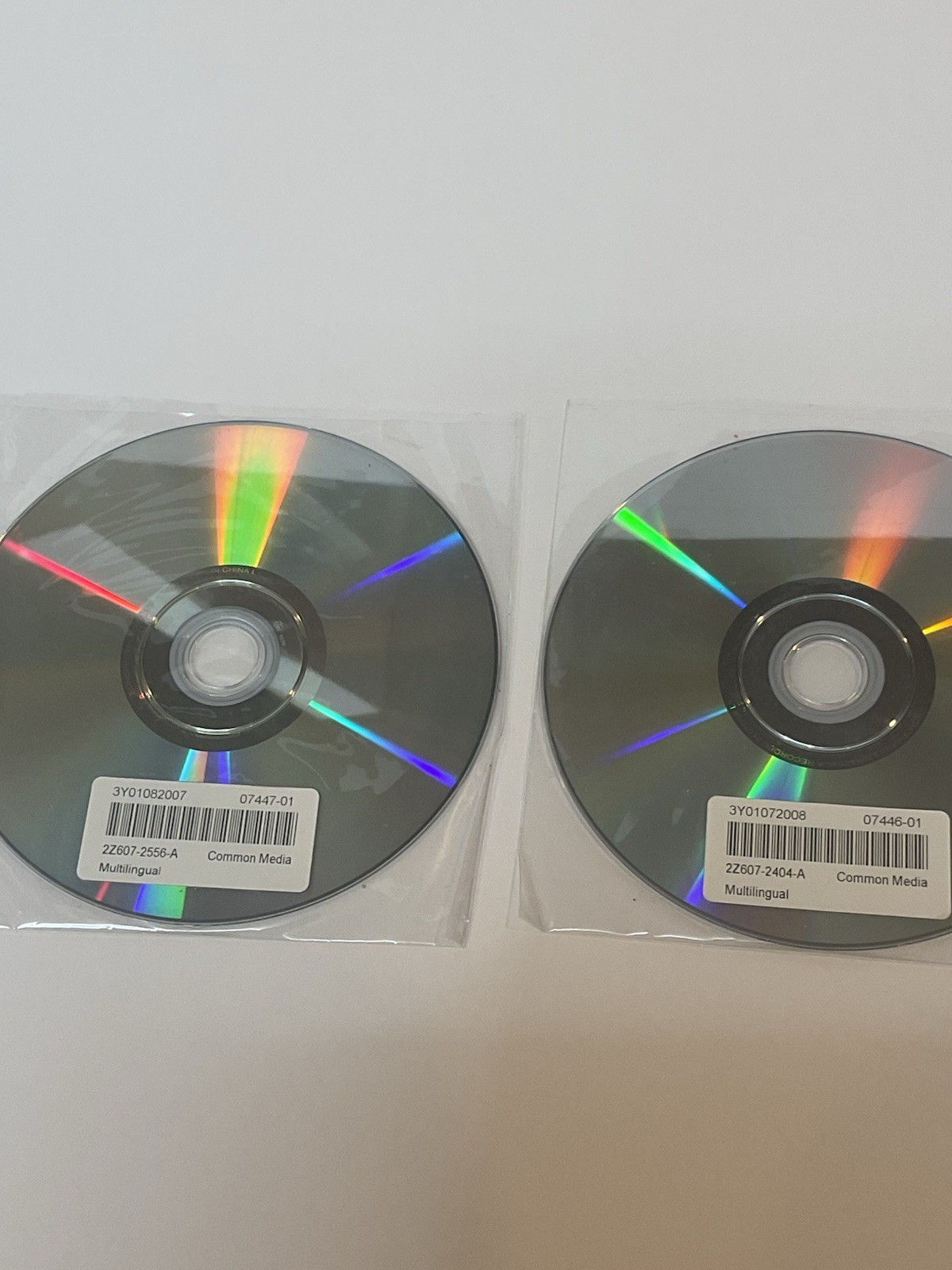 Apple Mac OS X Install Disc 1 and 2 Version 10.5 OEM Retail