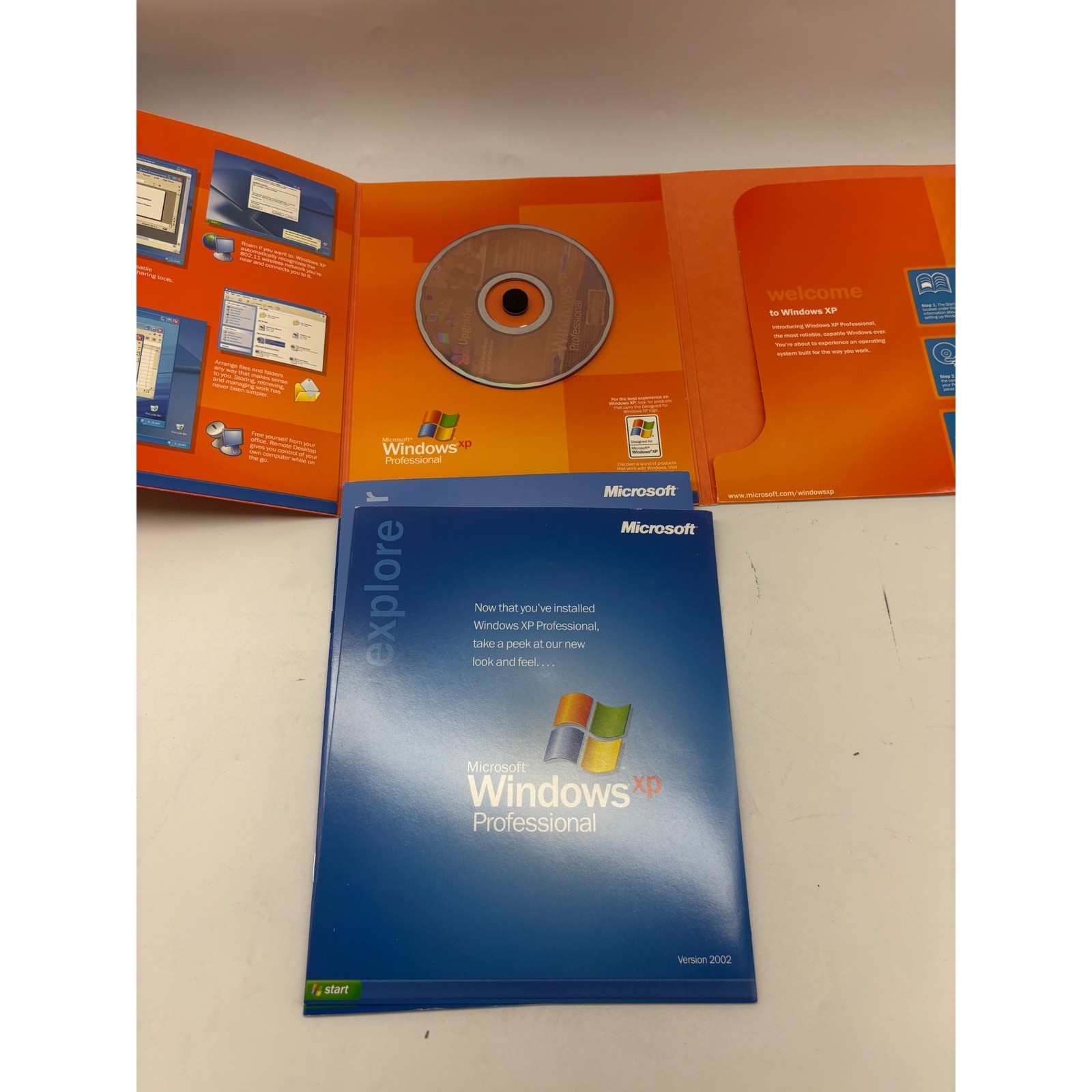 Microsoft Windows XP Professional Version 2002 Service Pack 2 Upgrade CD w Case