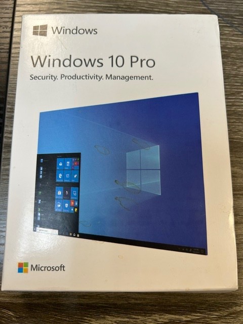 Microsoft Windows 10 Professional 32/64-Bit – USB – Retail Package + License Key