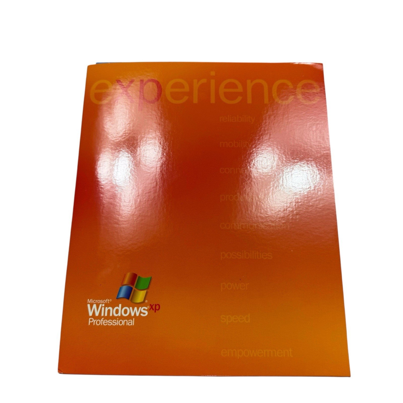 Microsoft Windows XP Professional Service Pack 2 Upgrade Full Retail Box English