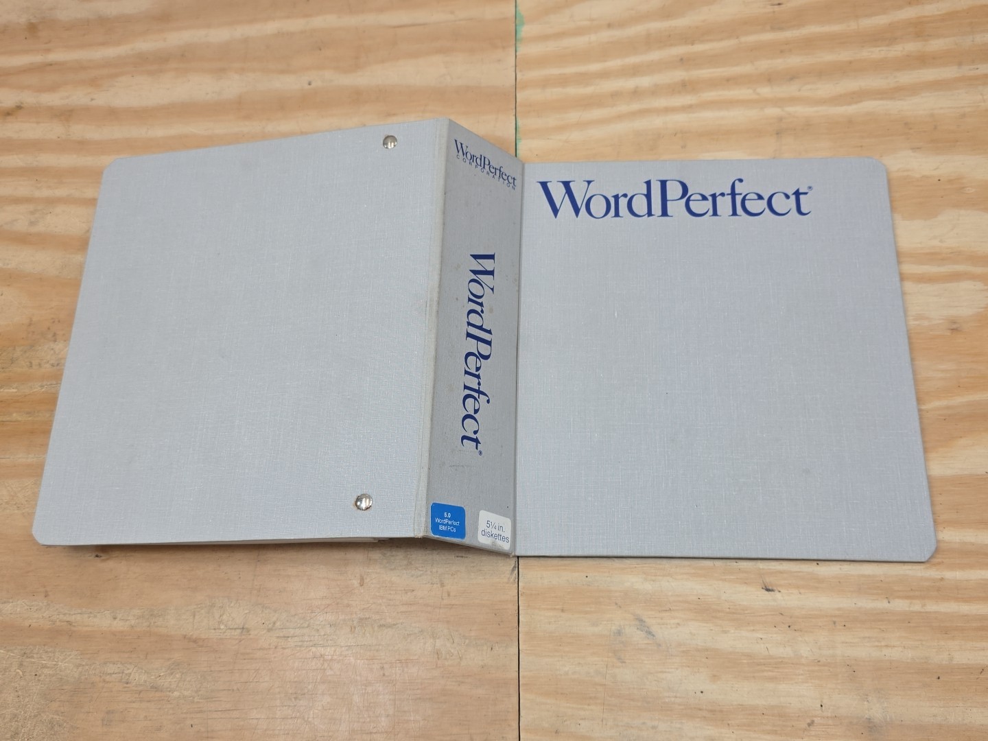 WordPerfect 1988 Installation Set – 5.25” Disks – Manual & Reference – Untested