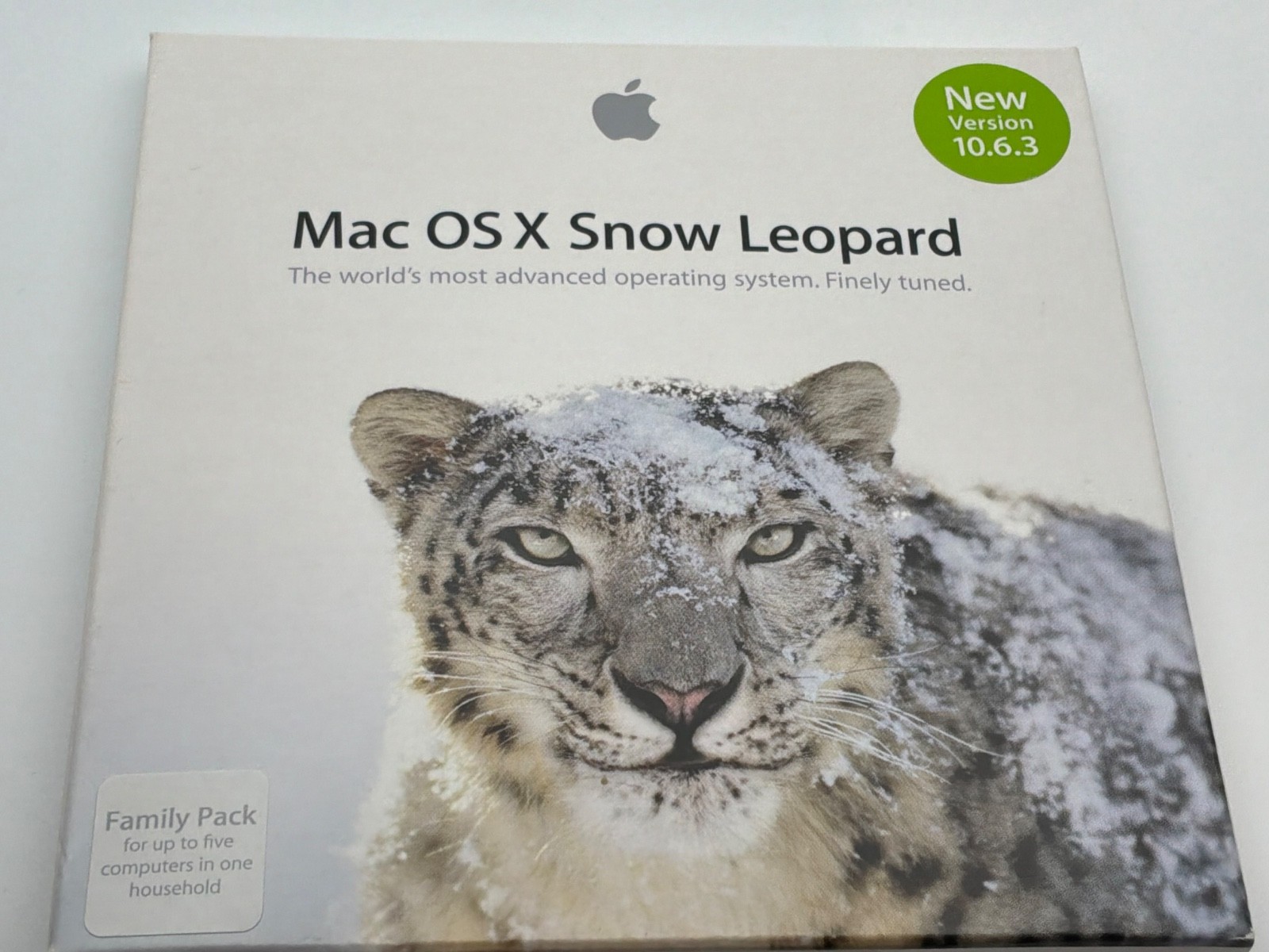 Apple Mac OS X Snow Leopard 10.6.3 Family Pack Install DVD Complete Box Set