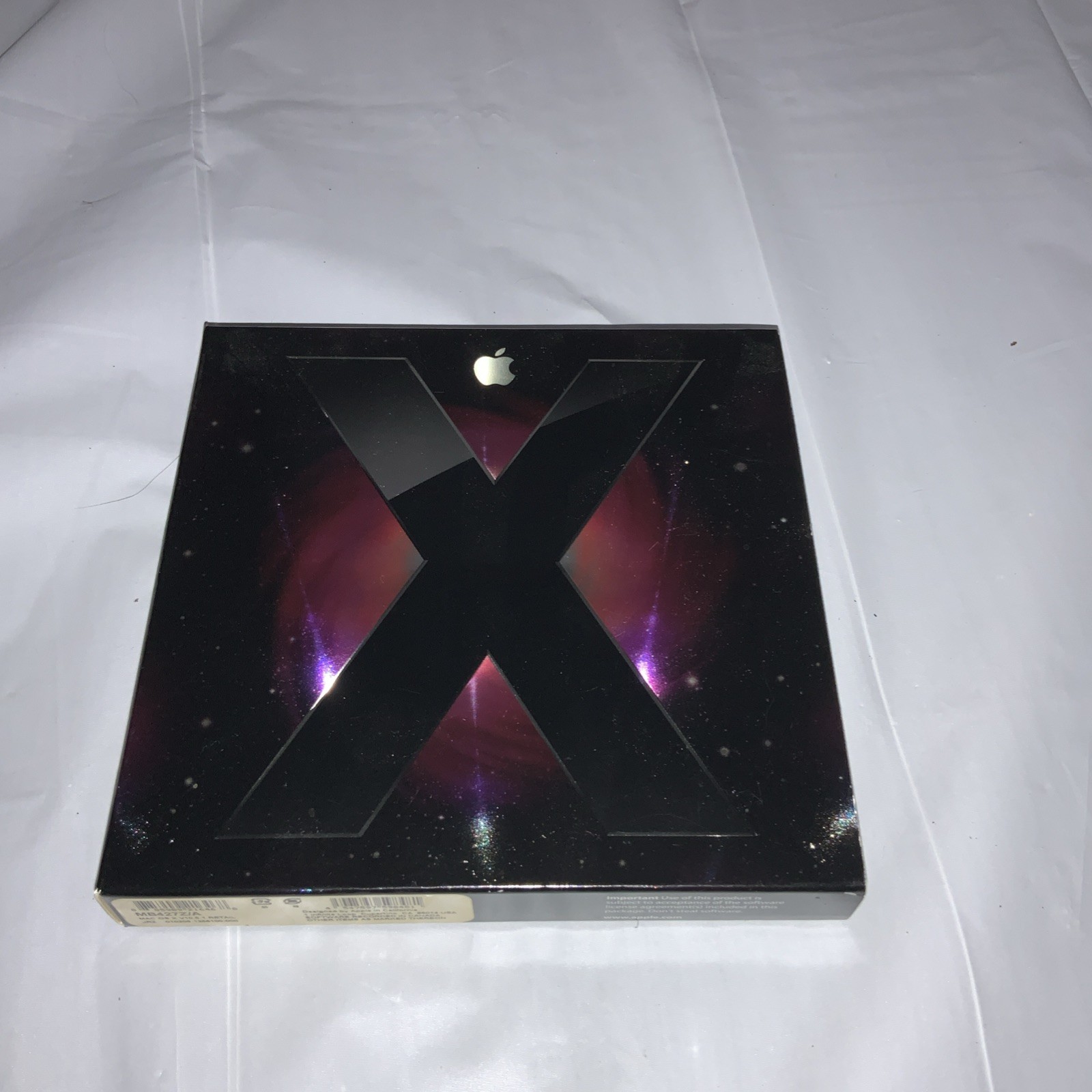 Apple Mac OSX 10.5 Leopard MB021Z/A Full Retail Version English DVD GENUINE 2007