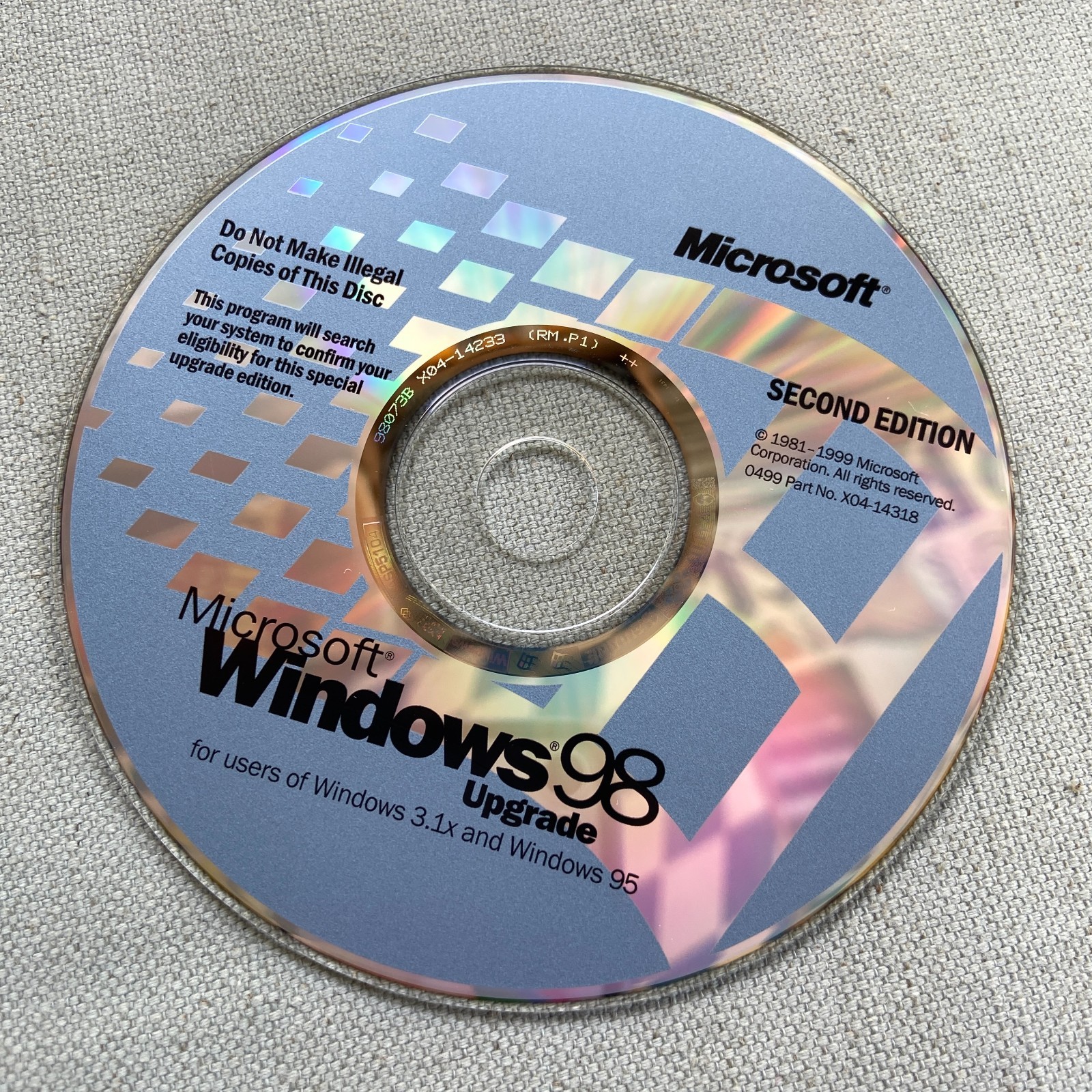 Microsoft Windows 98 Second Edition SE Upgrade Original Sleeve Box Art Book Key
