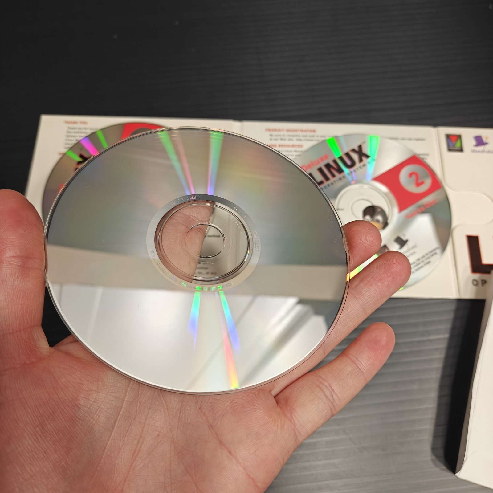 Vintage Mandrake Linux 6.0 Deluxe Operating System 3 CD Set Macmillan 1999