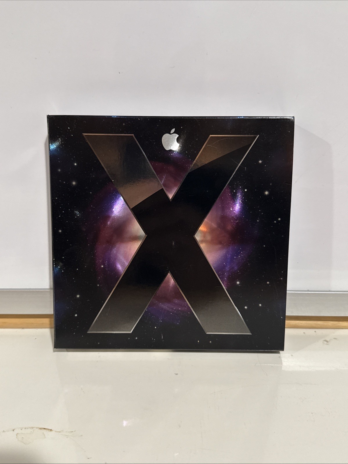 Apple Mac OS X Leopard Version 10.5.1 Install DVD Disk with manual and stickers