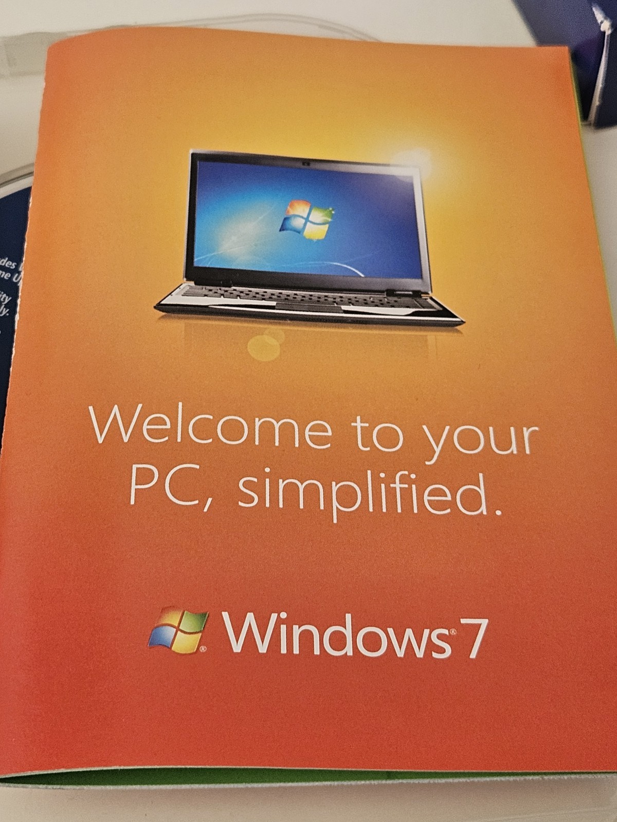 Microsoft Windows 7 Professional UPGRADE 32/64 Bit w/ Product Key Serial Code
