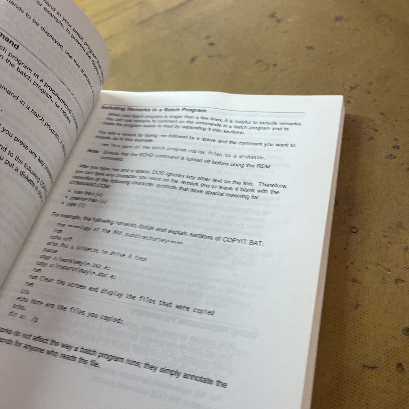 vintage IBM PC DOS 6.1 users guide manual