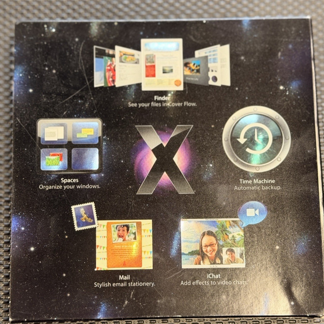 Apple Mac OS X Leopard 10.5 Retail Box Complete with Manual & Apple Stickers