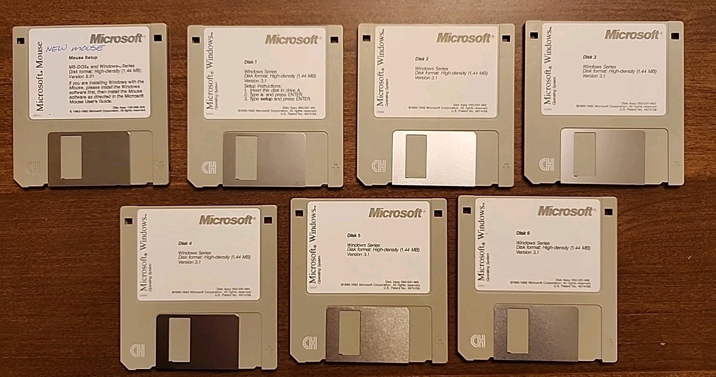 Microsoft Windows 3.1 Upgrade Edition For Windows 3.0 Vintage 80s-90s 3.5″ Disks