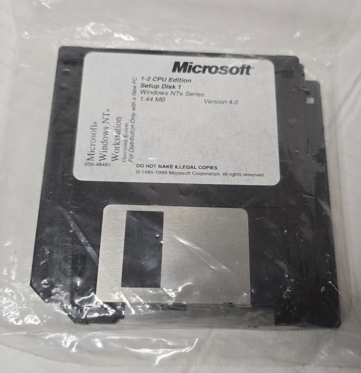 VTG Sealed Microsoft Windows NT Workstation 4.0 1-2 CPU Edition, 3.5″ Disks Lot