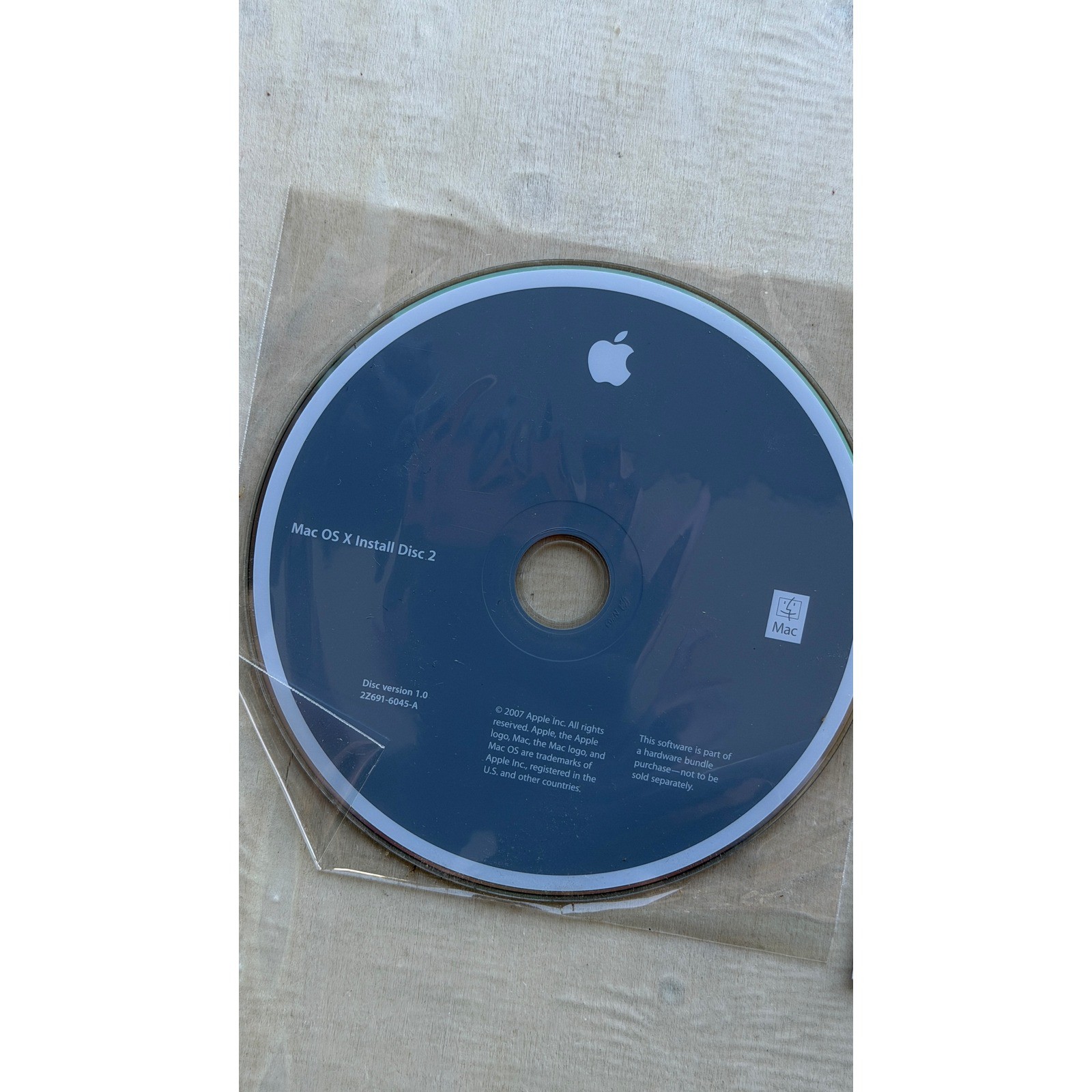 Apple MacBook Pro Mac OS X Install Disc 1 & 2 Set 10.4.6