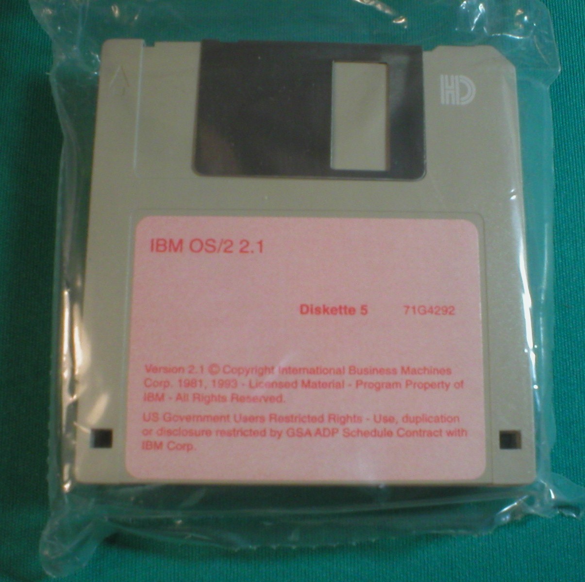 IBM OS/2 Version 2.1 –3.5” Floppy Disks–Open Box–Disks Still Sealed +2 OS/2 Mags