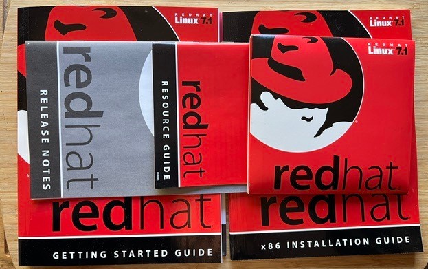 Red Hat Linux 7.1 Deluxe Workstation, 2.4 Kernel – Open Box