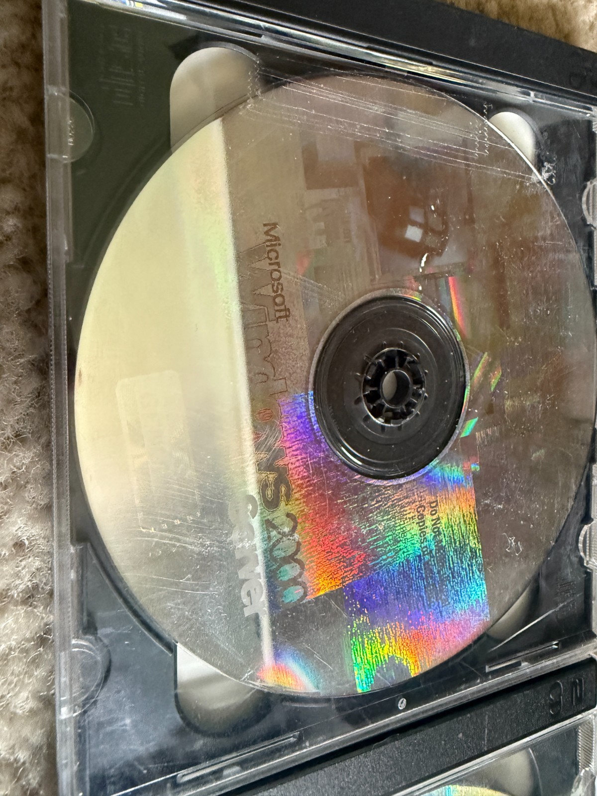 Lot of 4 Microsoft Windows 2000 Server CD WITH PRODUCT KEY Advanced