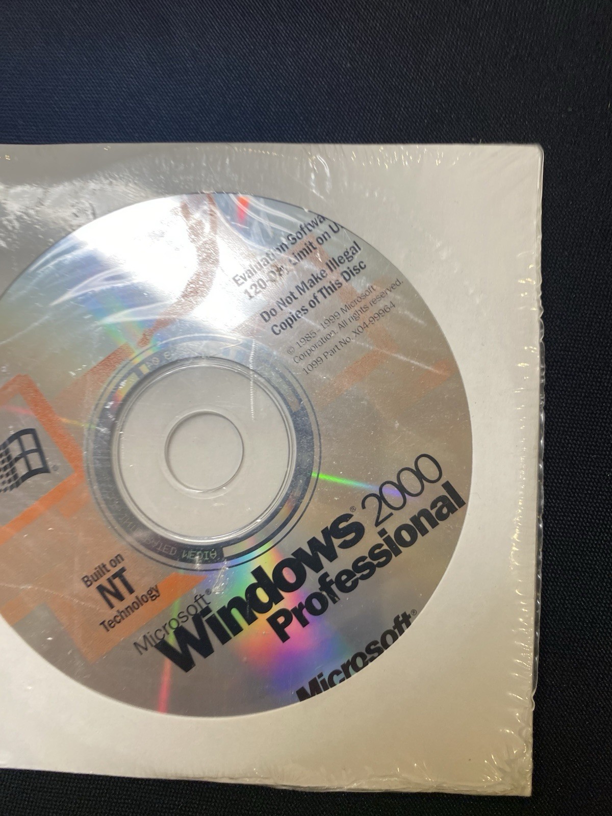 Microsoft Windows 2000 Professional Evaluation Disc Sealed. With Product key