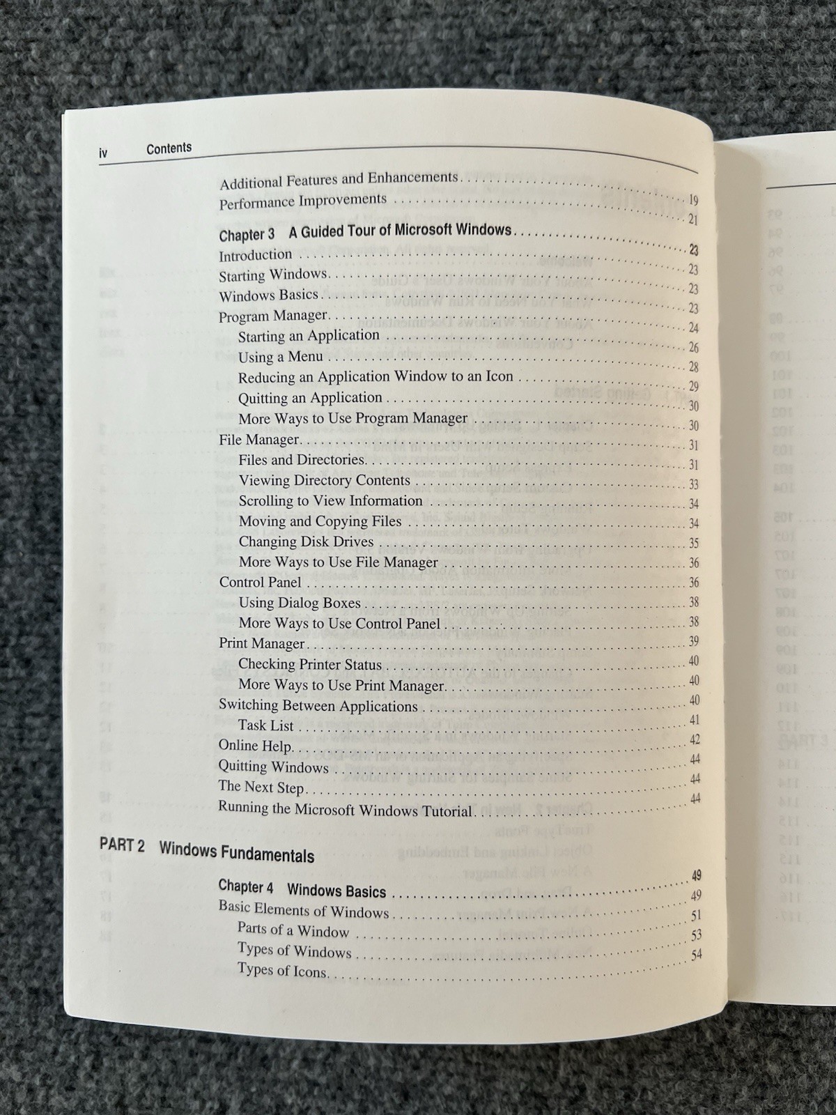 MICROSOFT WINDOWS 3.1 User’s Guide Book (Vintage, 1993)